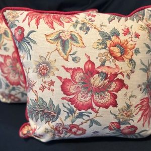 ♦️SOLD♦️ Set of 2 Decorative and Functional Pillow Covers